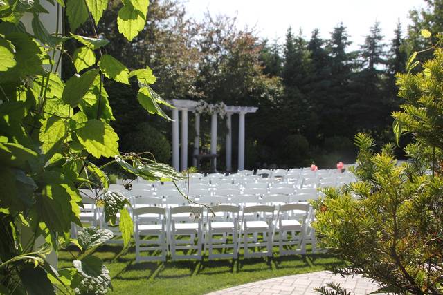 Aberdeen Manor Ballroom, Chapel, Garden
