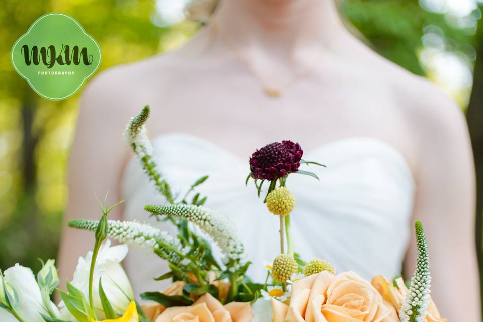 Bowerbird Flowers and Apothecary