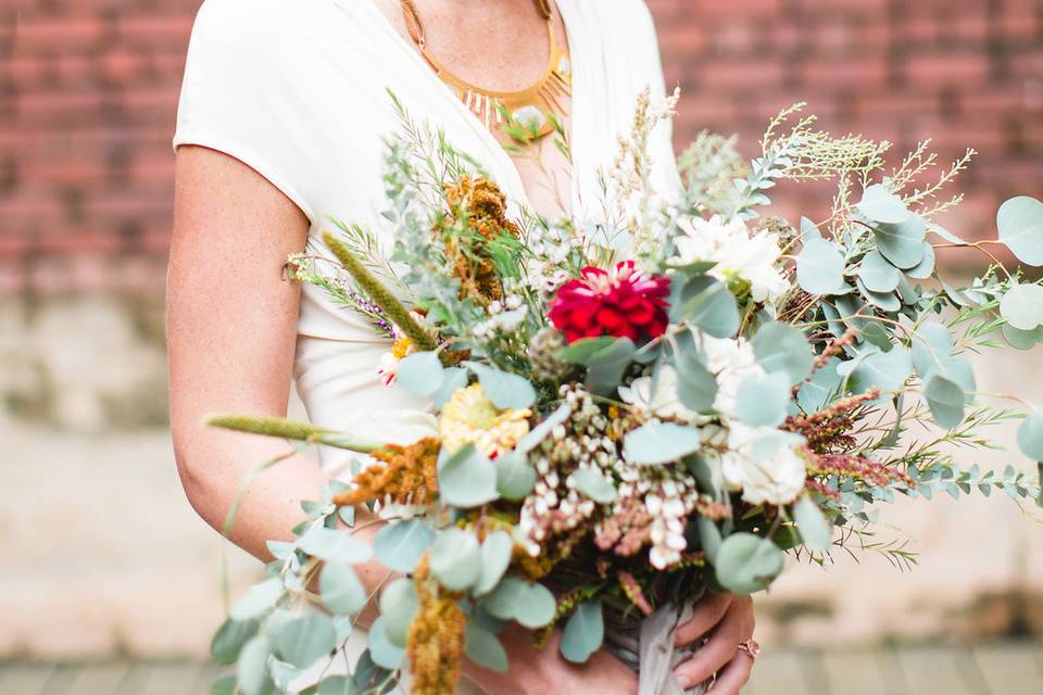 Bowerbird Flowers and Apothecary