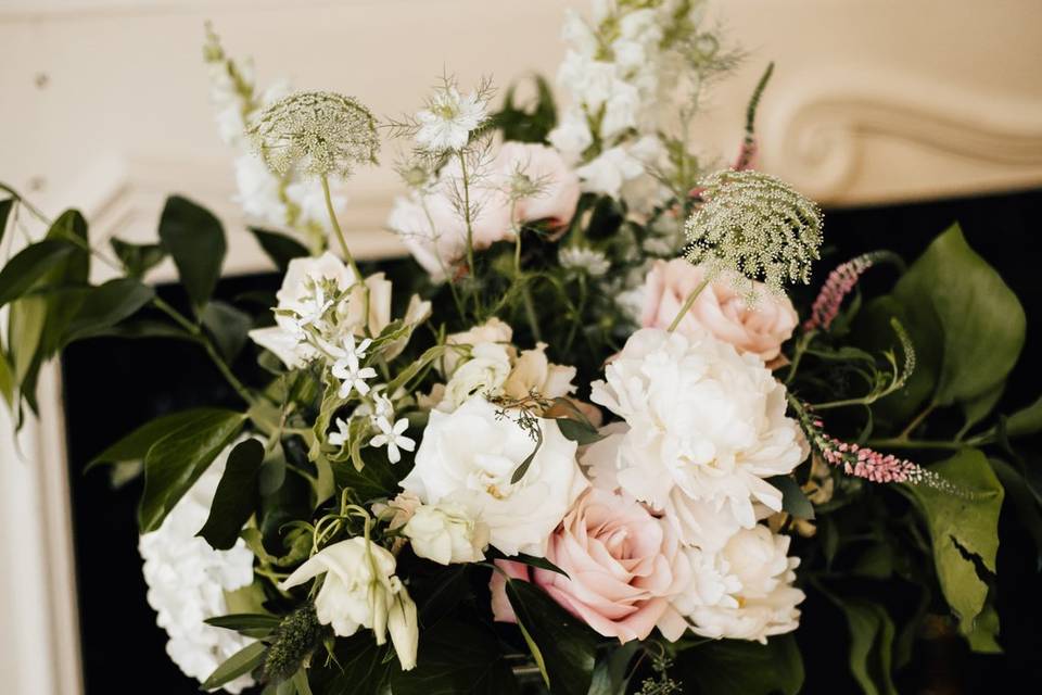 Bowerbird Flowers and Apothecary