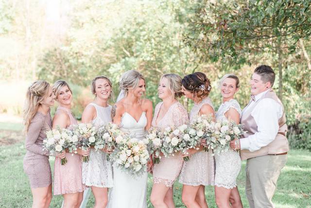 Amber + Elle Photography