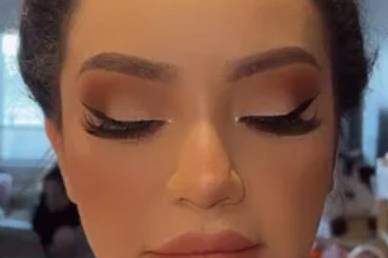 Wing liner