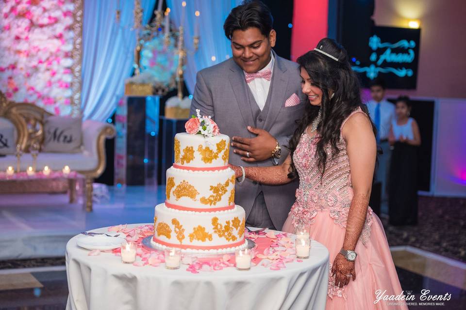 Cake cutting