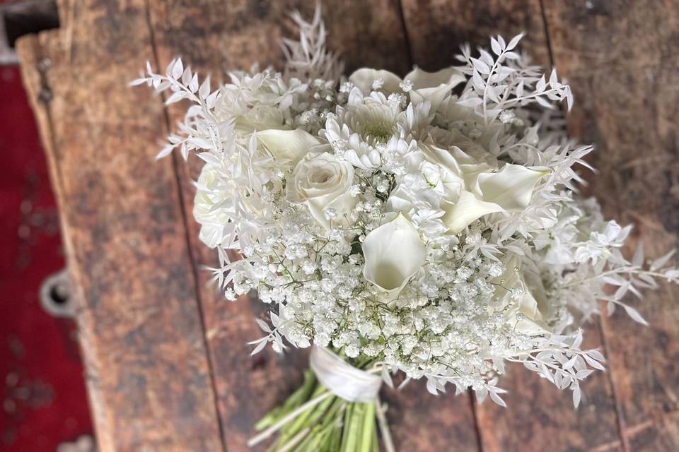 All white bouquet