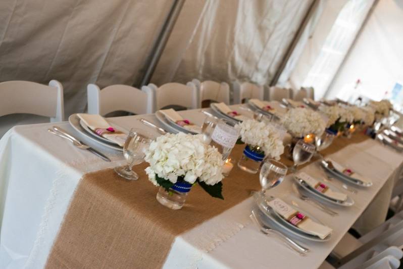 Long table setting