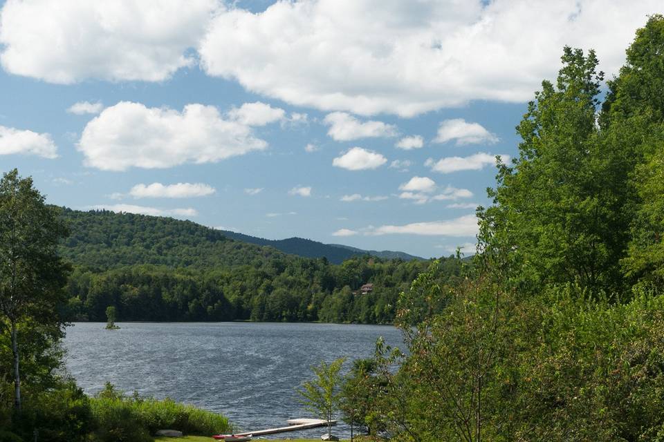 A Perfect Vermont Wedding at Mountain Meadows Lodge