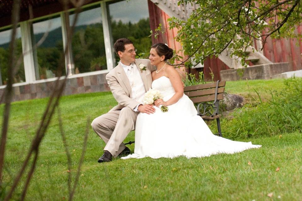 A Perfect Vermont Wedding at Mountain Meadows Lodge