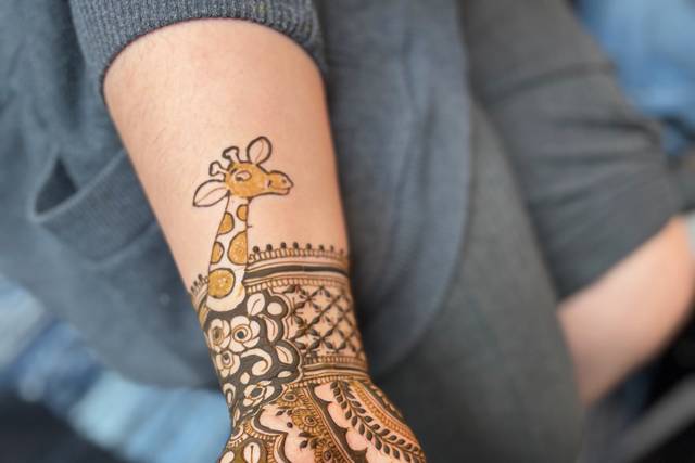 Komal henna artist boston