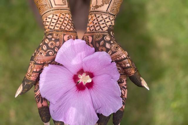 Komal Henna Artist