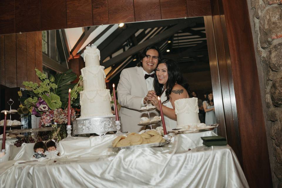 Cutting the cake