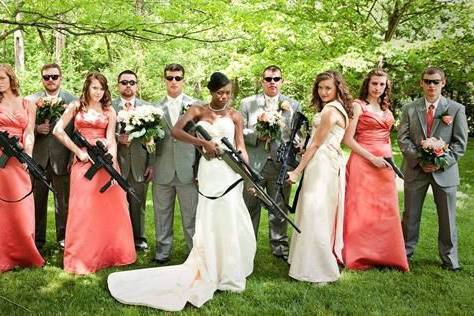 Couple with the bridesmaids and groomsmen