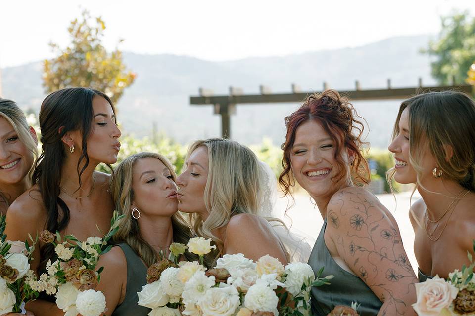 Wedding Kiss