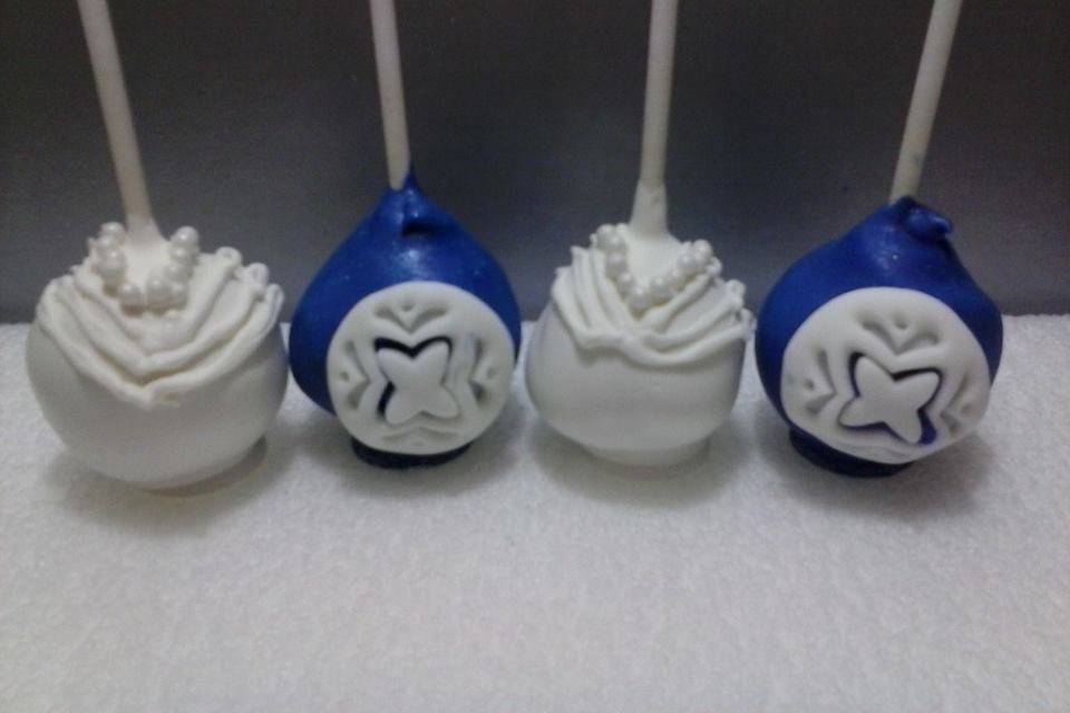 Creative Cake Pops by Marcy