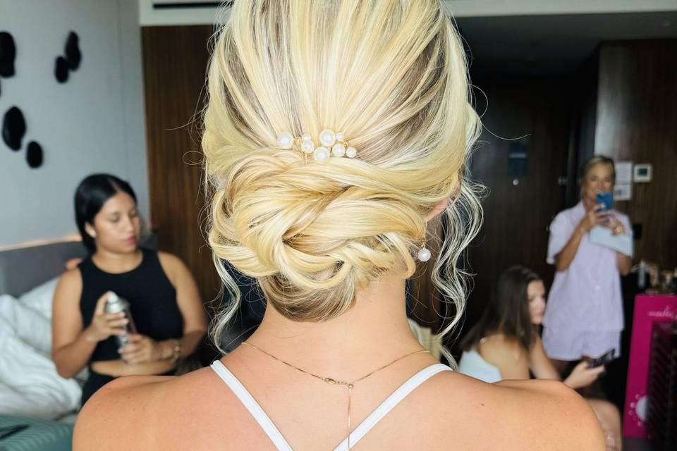 Love hairstyle