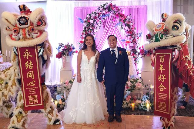 Bride-Groom Lion Dance