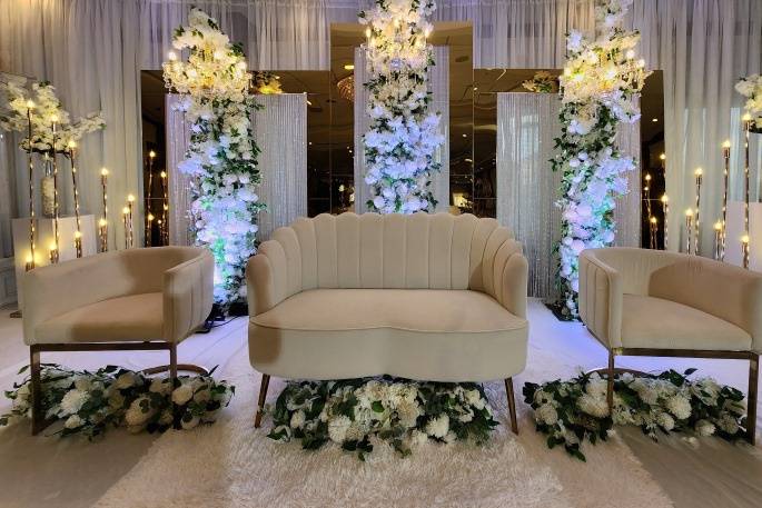 Celestial - Stage Decor Modern