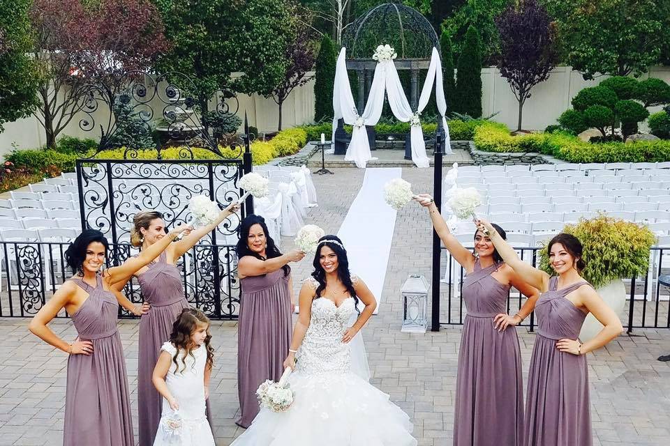 Bride and bridesmaids