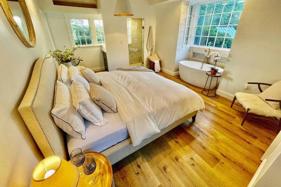 Master suite
