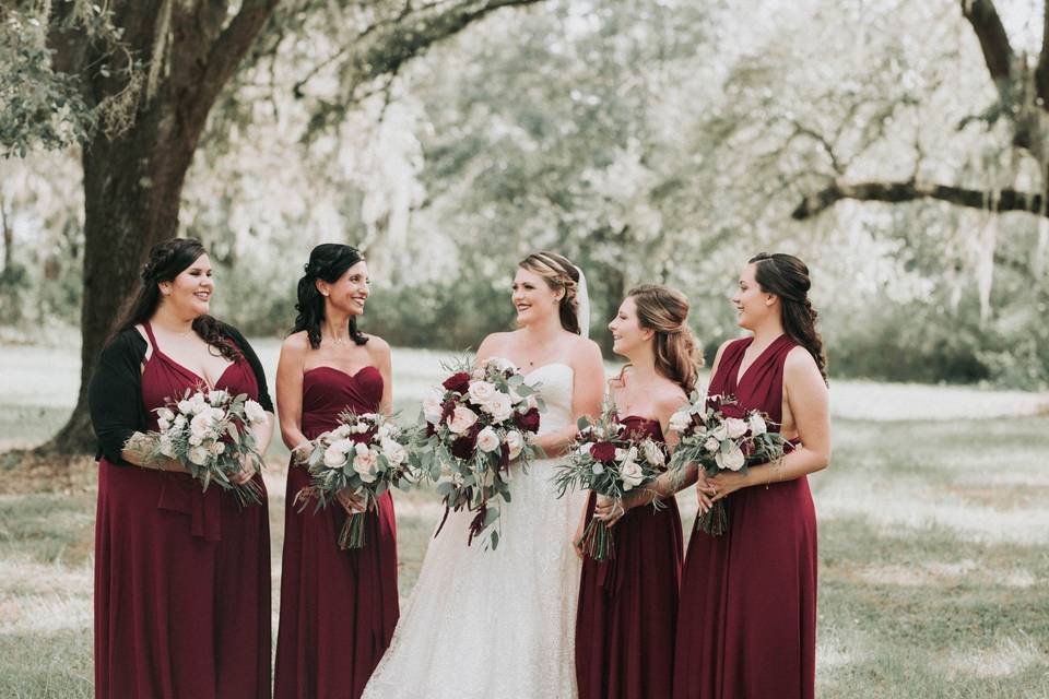 Arianes Bridal Party