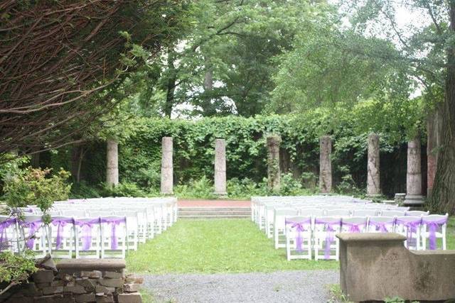 Ceremony layout