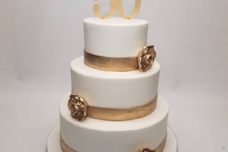 Anniversary cake with buttercream