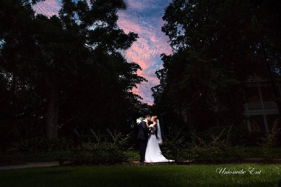 UNIONVIBE.ENT PHOTOGRAPHY & VIDEO