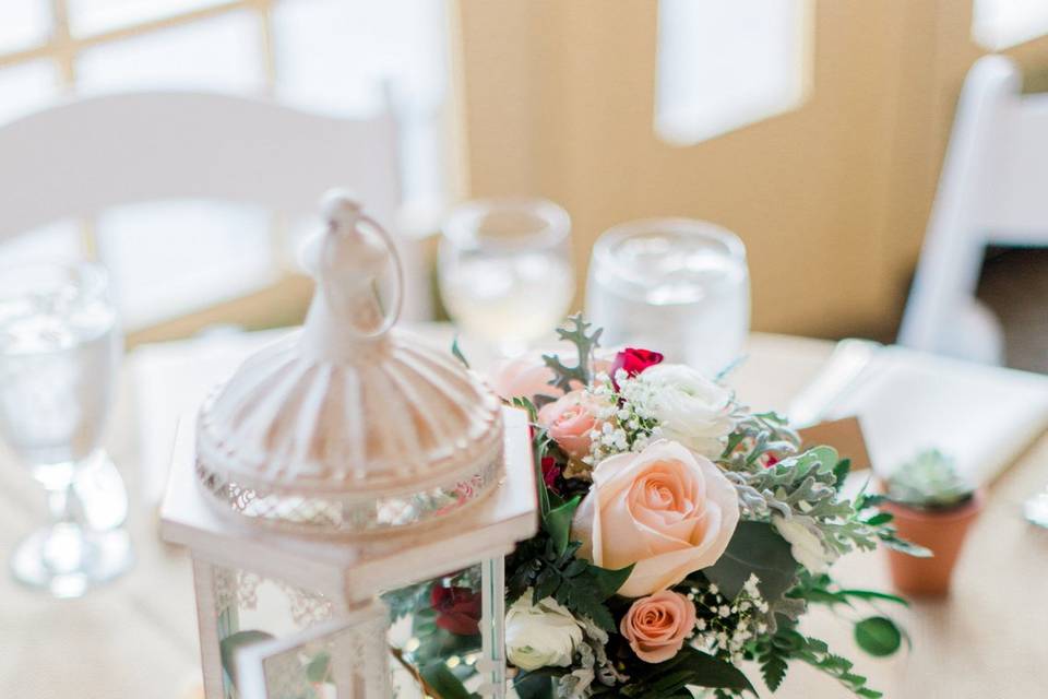 Floral centerpiece