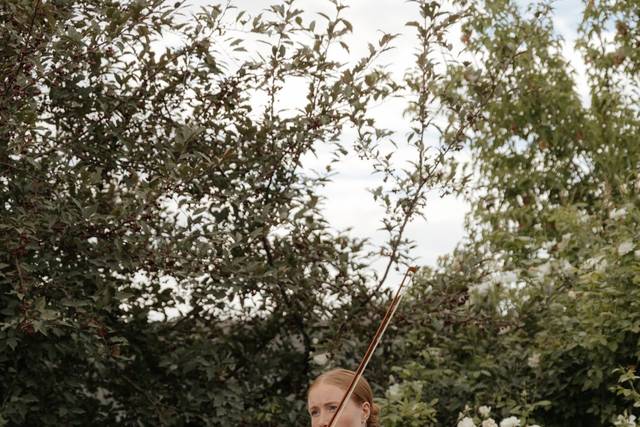 Clara Thomas Violin