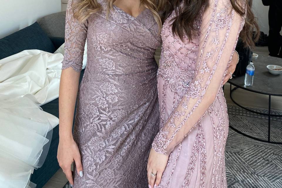 Sisters of the bride