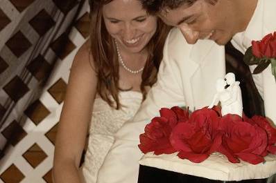 Cake. One of the important things of a wedding.
