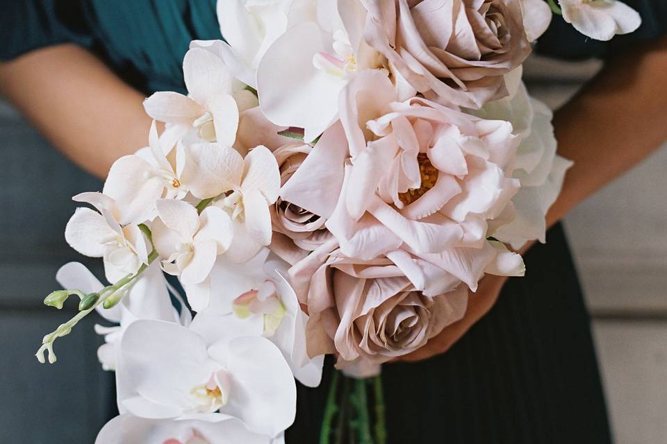 LAUREL Bridal Bouquet