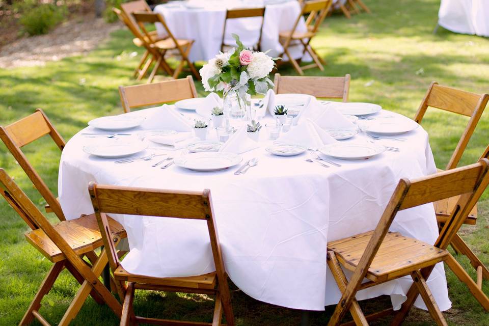 Outdoor lawn reception