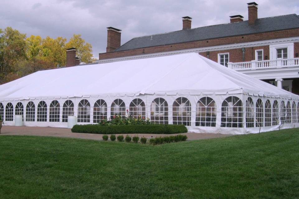 Tent w/ Clear Sides