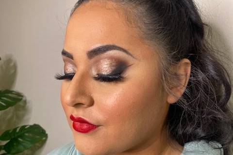 Stage Full Glam makeup