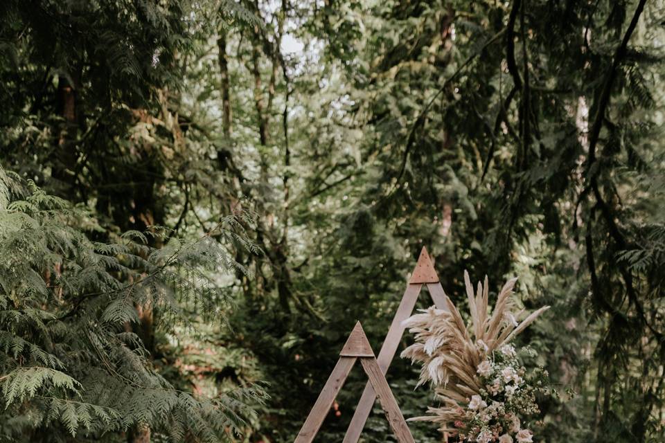 Triangle Altar