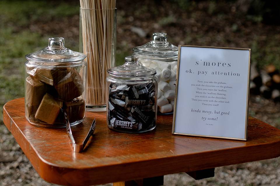 Smores display