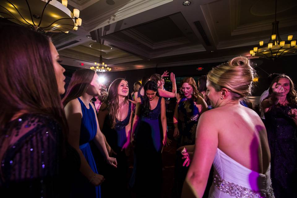 Bride and her ladies dancing