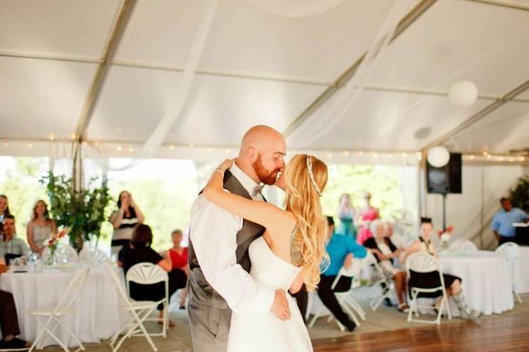 First couple dance