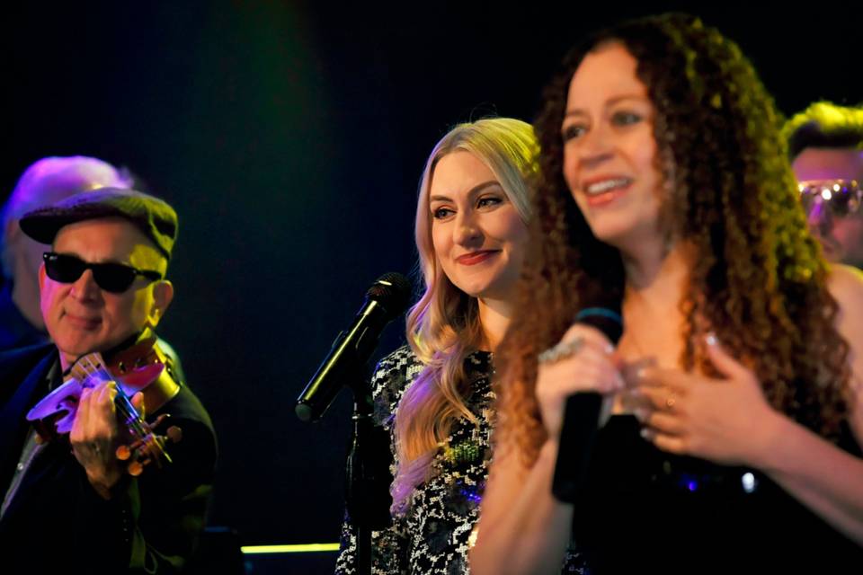 Ariel Dance Band