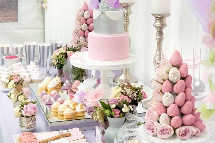 Wedding shower in pink