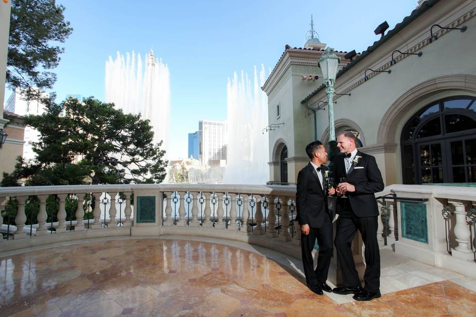 Bellagio Las Vegas Wedding: Marquita & Simon - Paper and Home