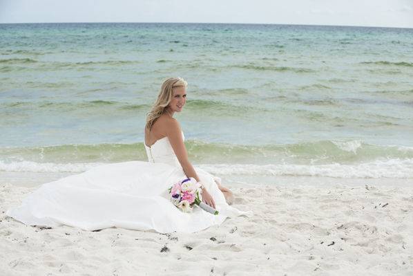 I drove in the day before the wedding to create unhurried bridal portraits for Bridget