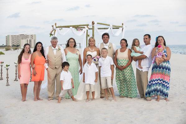 Loved getting this shot of the whole family of the bride for the mother of the bride's wall portrait