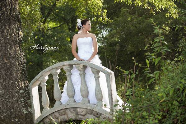 The outdoor area at Hardgrave Photography can be a beautiful place for bridal portraits.