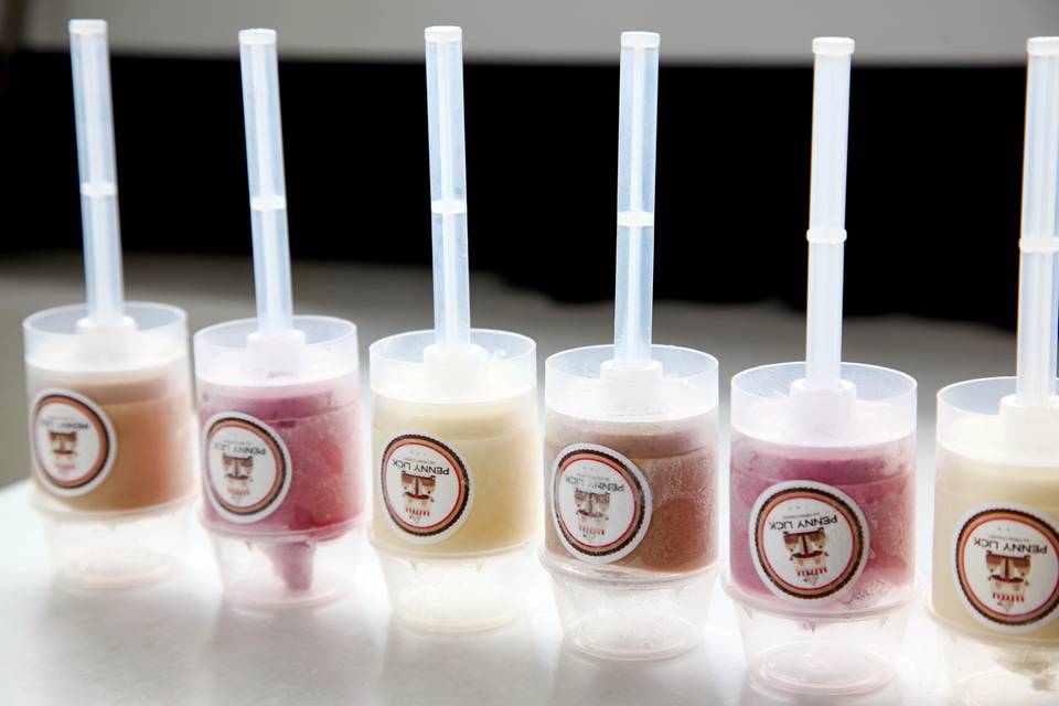 Serve your guests adorable mini pops in custom flavors of ice cream and sorbet!