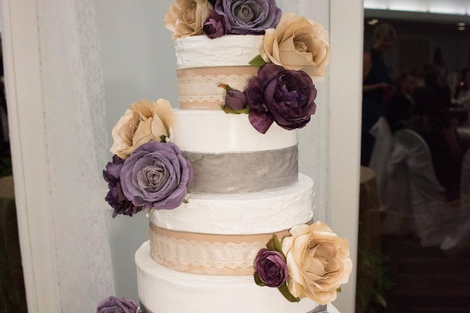 Violet wedding cake