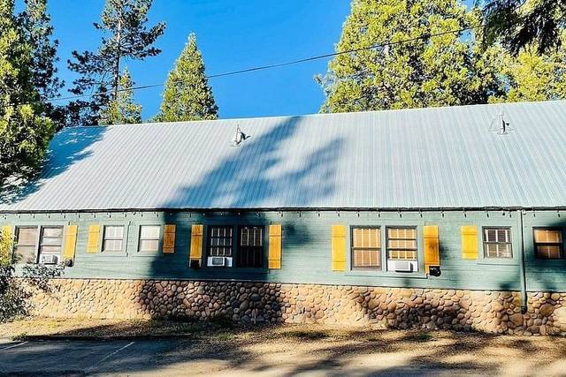 Shaver Lake Village Hotel