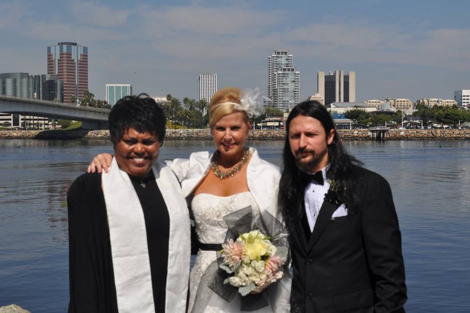 Officiant Lady