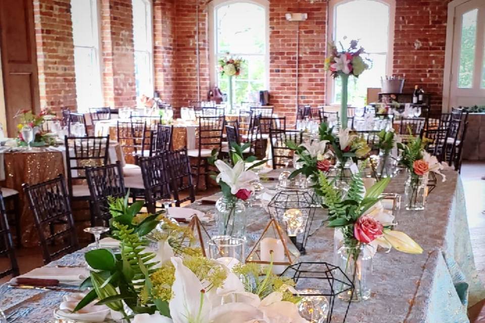 Head table decor