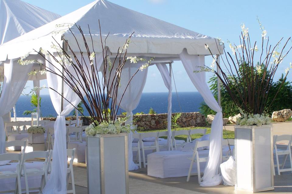 Faro Suites, Aguadilla